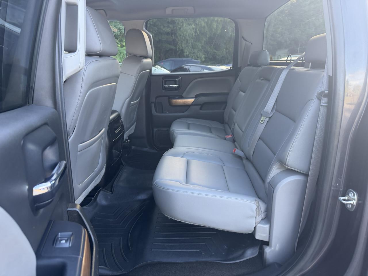 Chevrolet Silverado 2500HD Built After Aug 14 4WD Crew Cab 153.7" LTZ 2015