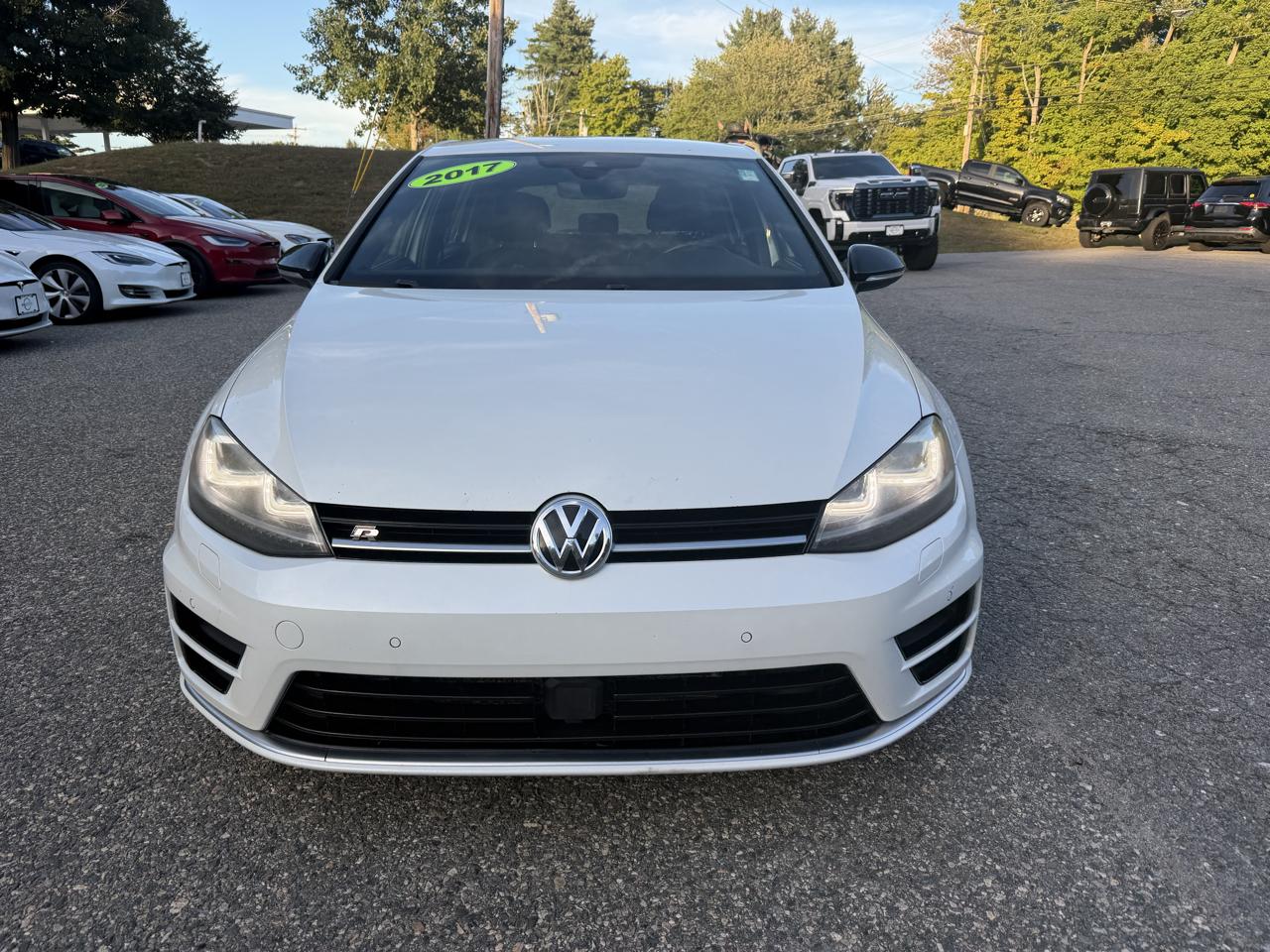 Volkswagen Golf R 4-Door DSG w/DCC/Nav 2017