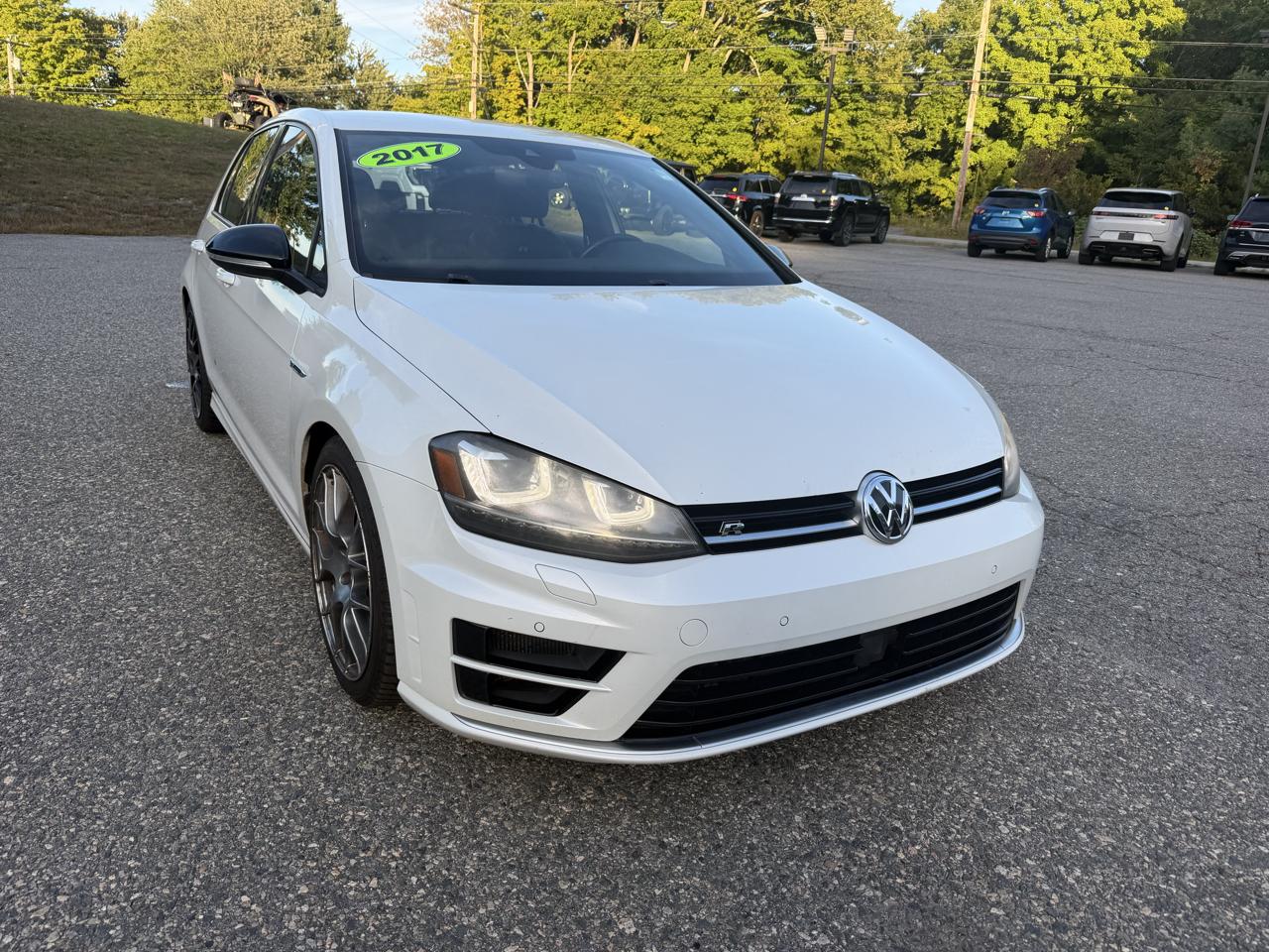 Volkswagen Golf R 4-Door DSG w/DCC/Nav 2017