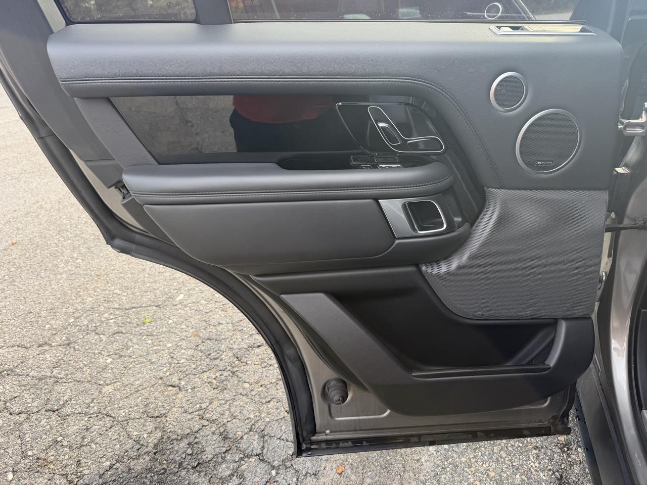Land Rover Range Rover V8 Supercharged SWB 2019