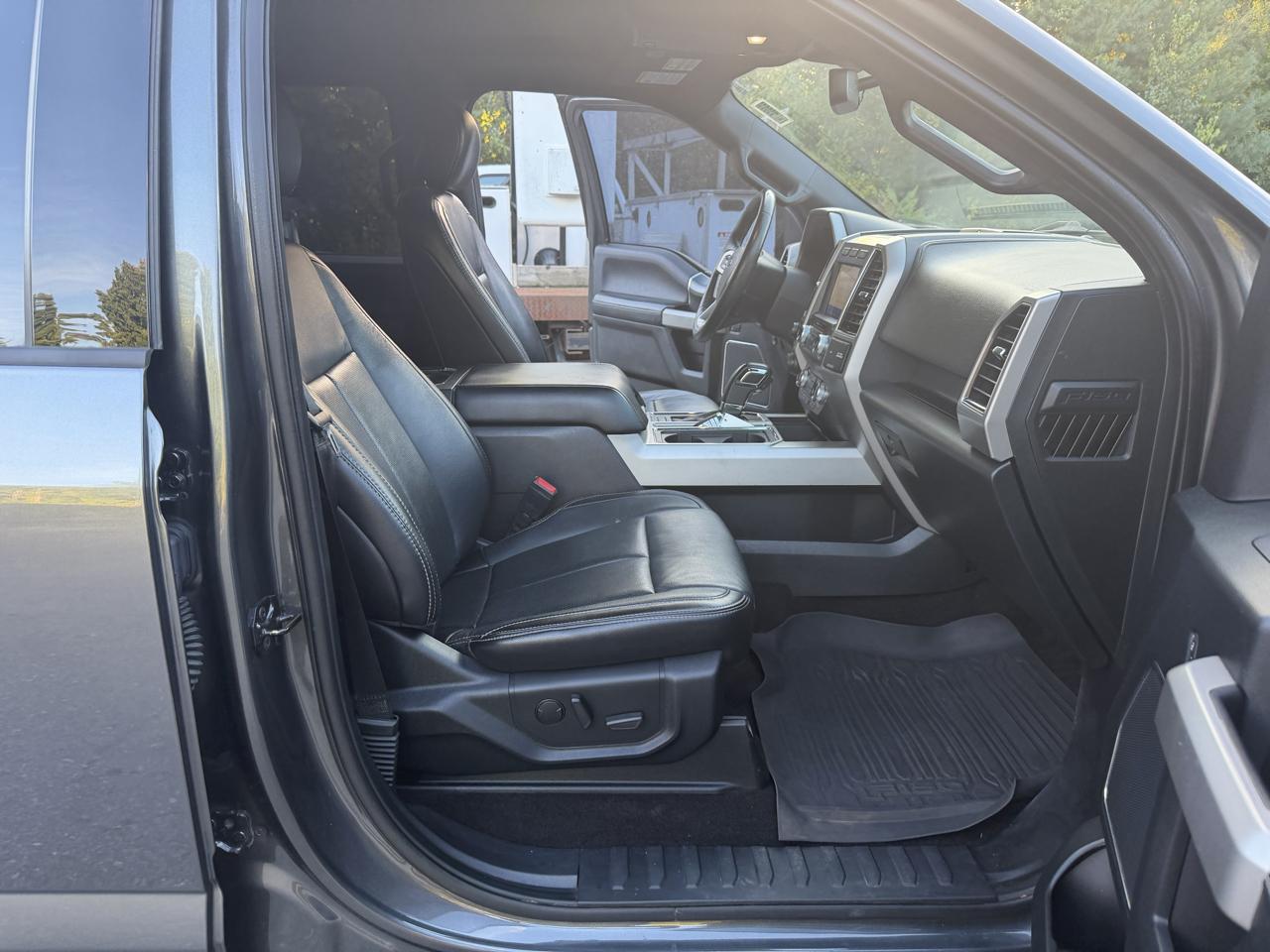 Ford F-150 Lariat 4WD SuperCrew 5.5' Box 2020