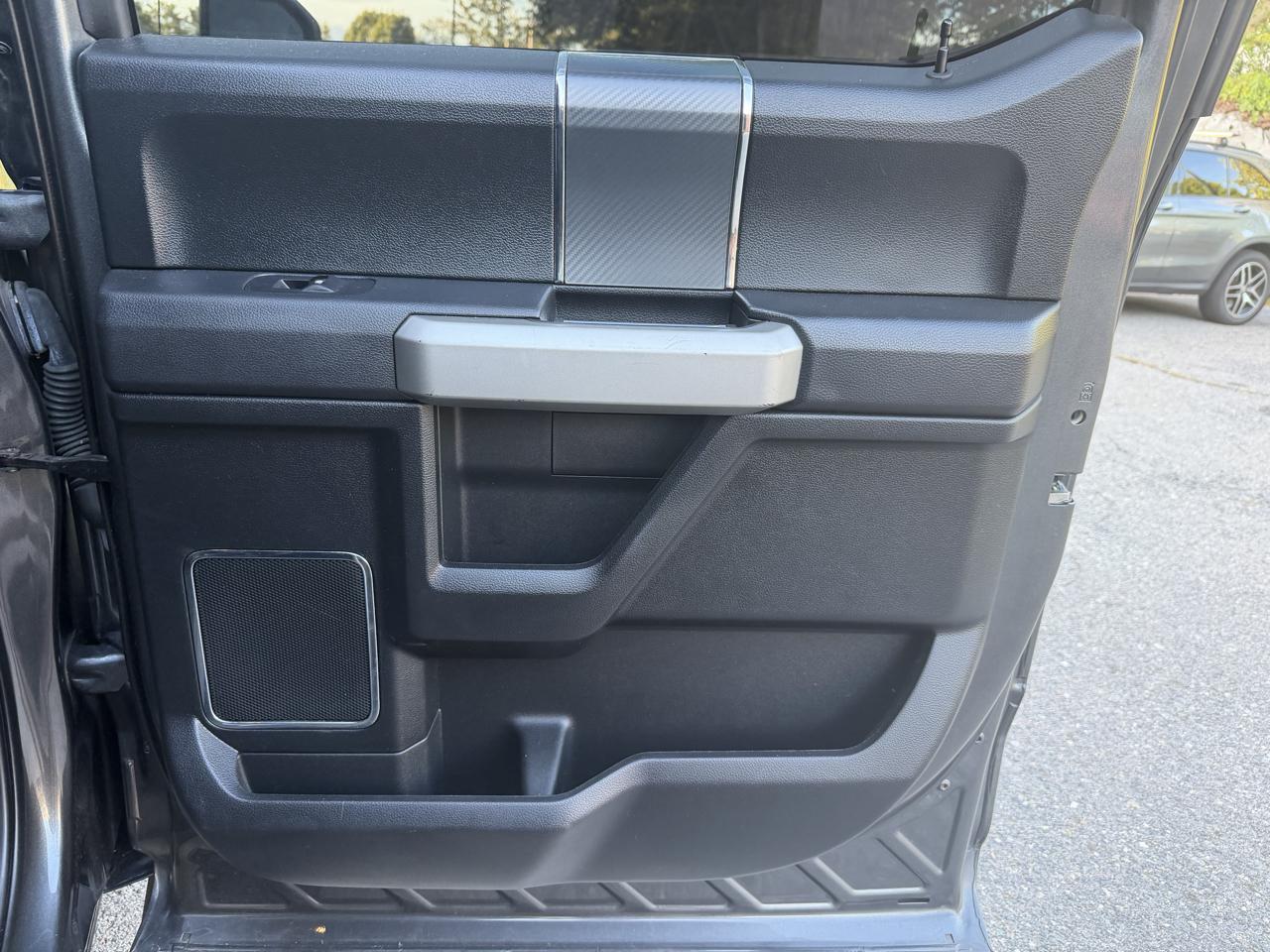 Ford F-150 Lariat 4WD SuperCrew 5.5' Box 2020
