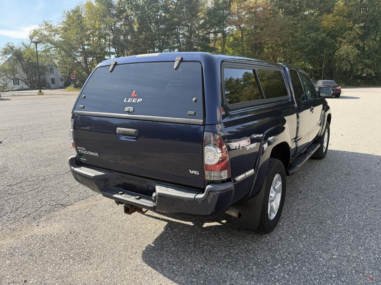 Toyota Tacoma 4WD Access Cab V6 MT (Natl) 2013