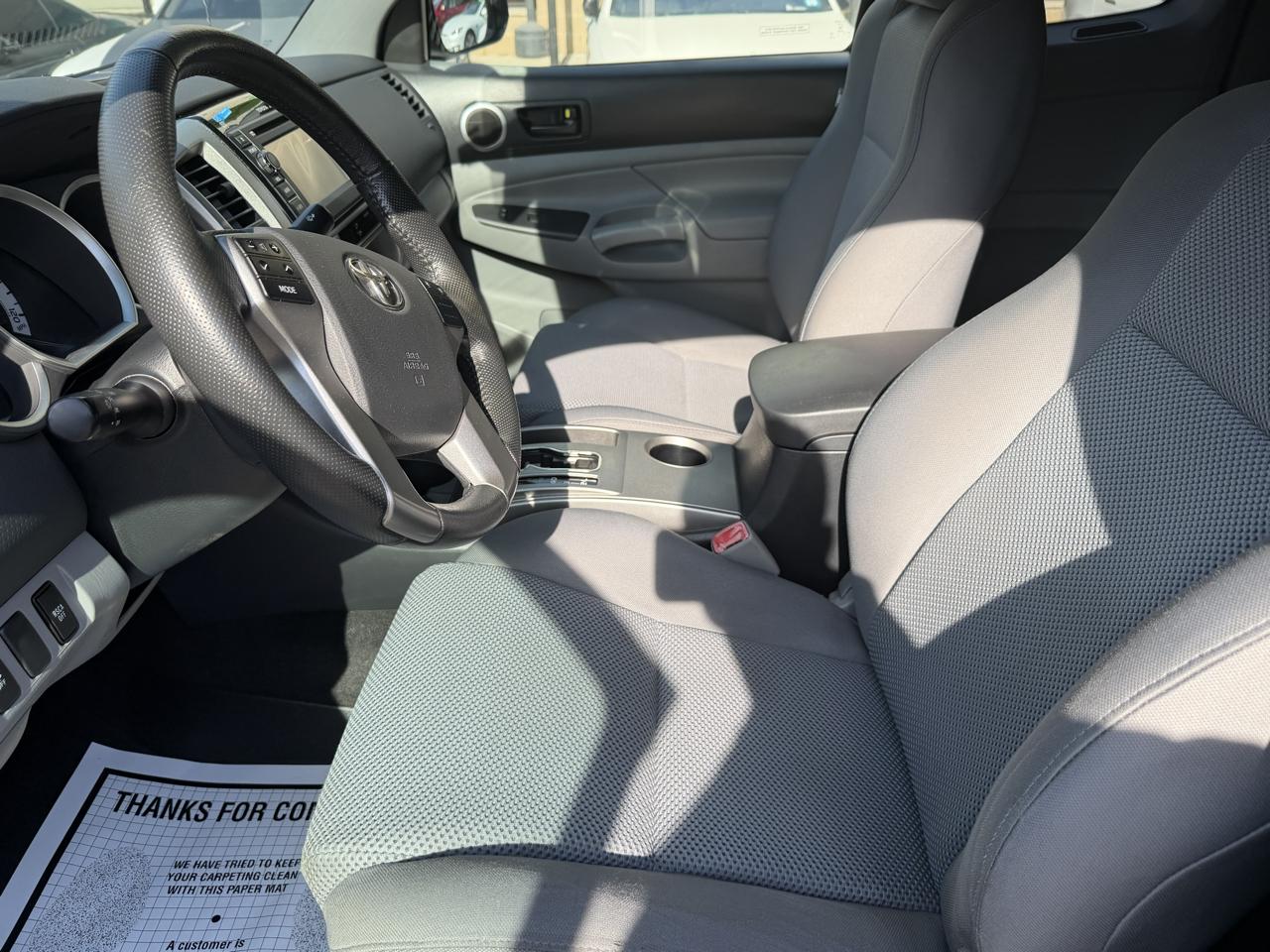 Toyota Tacoma 4WD Access Cab V6 MT (Natl) 2013