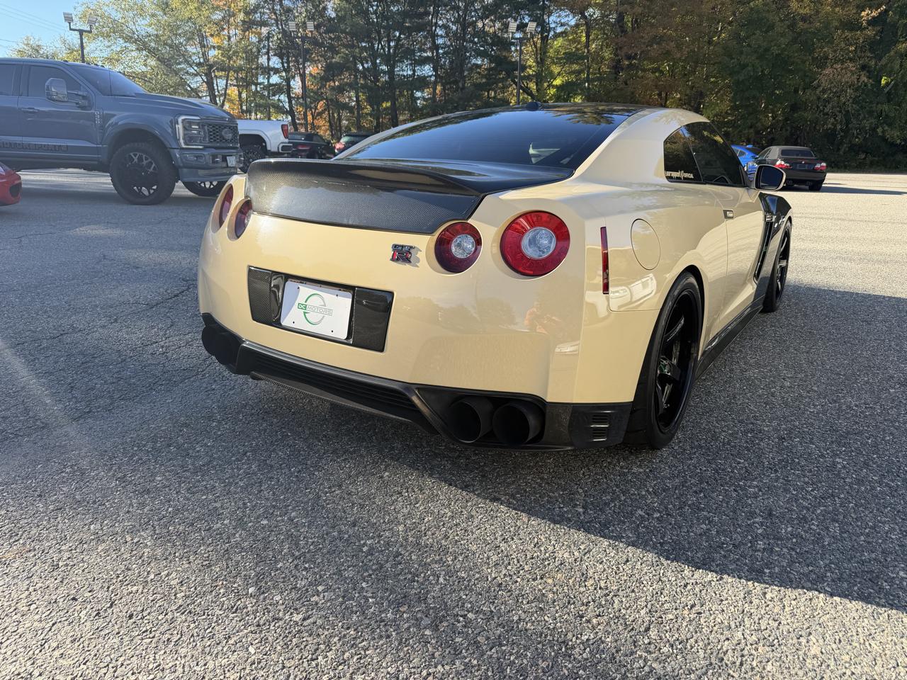 Nissan GT-R 2dr Cpe Premium 2014