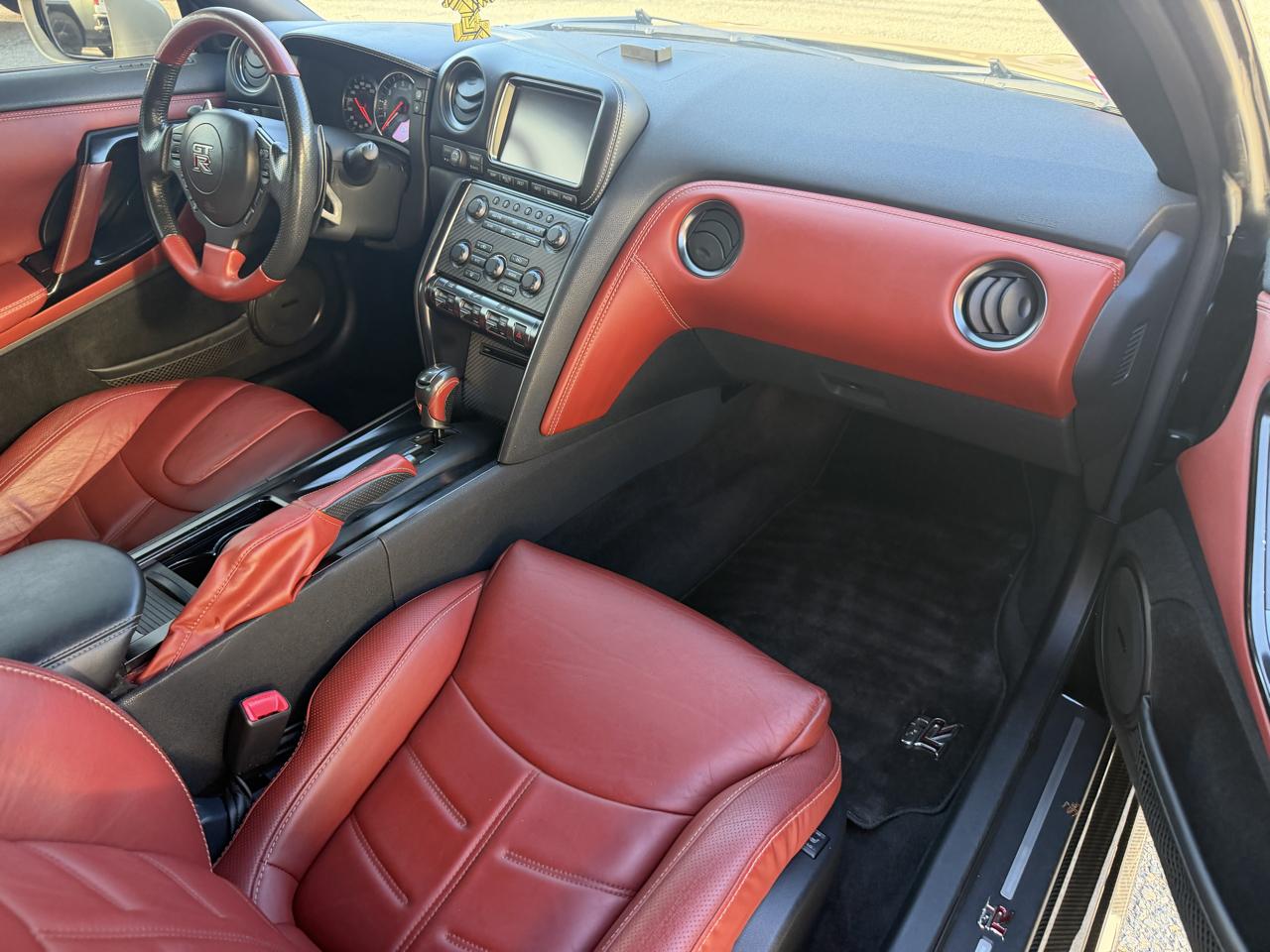 Nissan GT-R 2dr Cpe Premium 2014