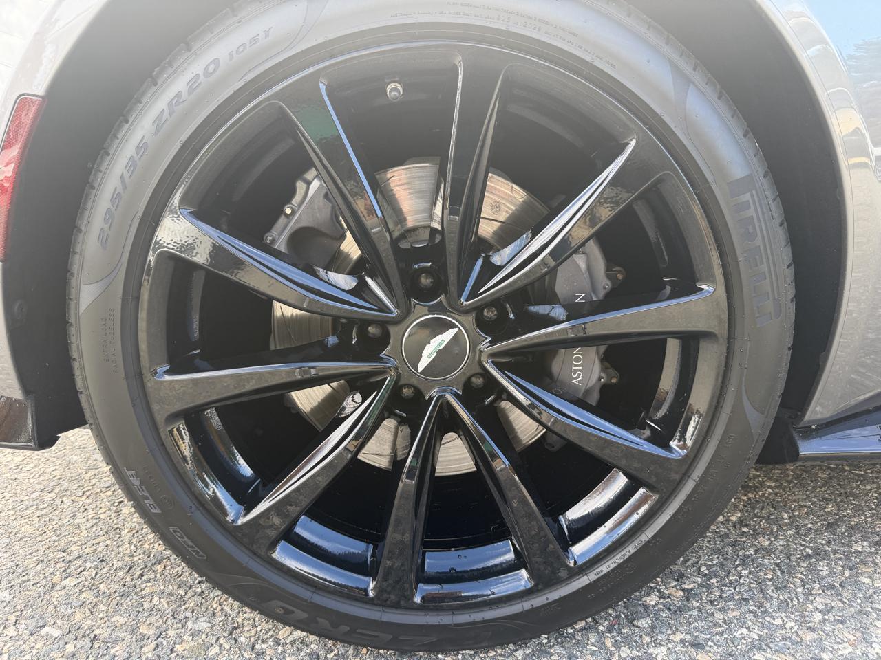 Aston Martin Vantage Coupe 2020