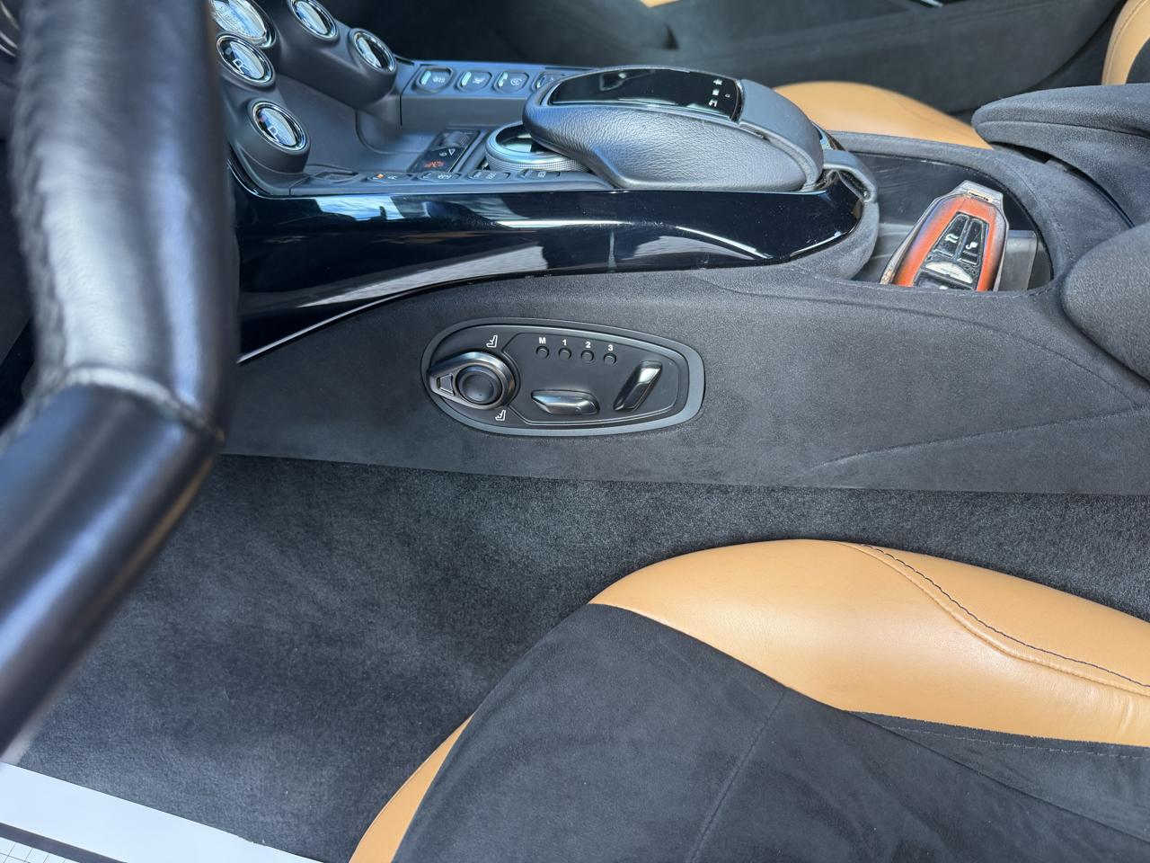 Aston Martin Vantage Coupe 2020