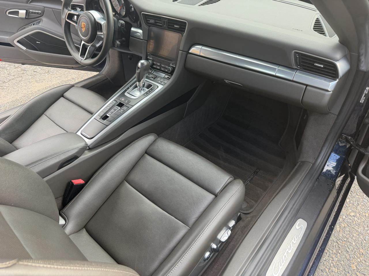 Porsche 911 Carrera S Cabriolet 2017