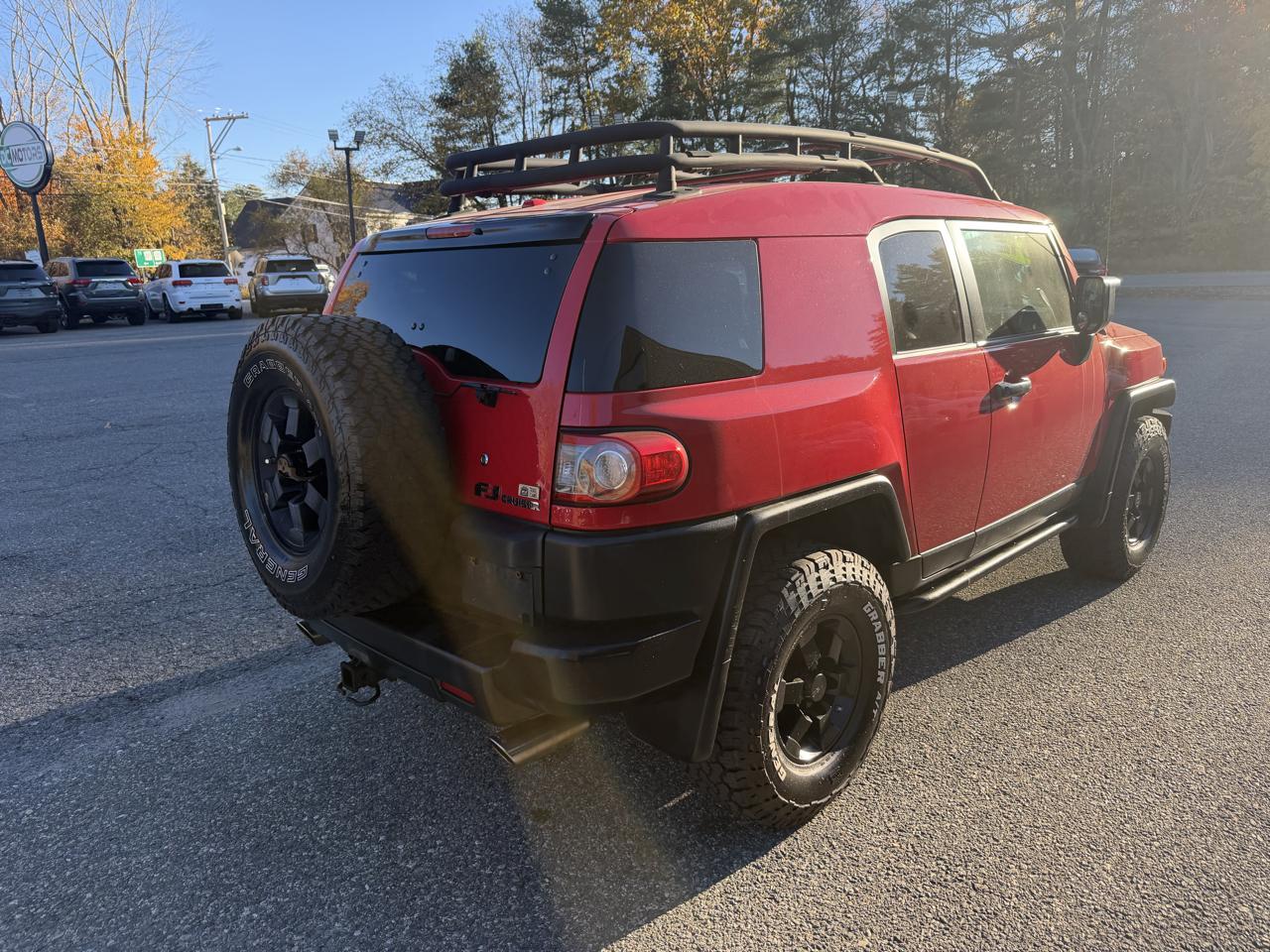Toyota FJ Cruiser 4WD 4dr Man (Natl) 2012