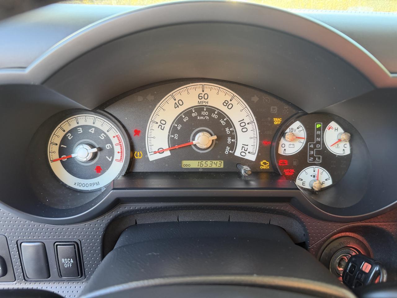 Toyota FJ Cruiser 4WD 4dr Man (Natl) 2012