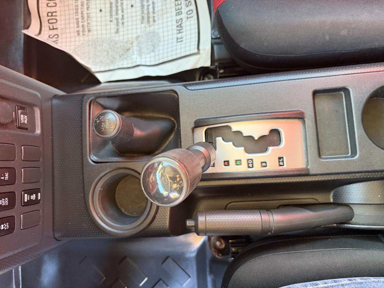 Toyota FJ Cruiser 4WD 4dr Man (Natl) 2012