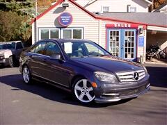 2011 Mercedes-Benz C300  2011 Mercedes-Benz C300