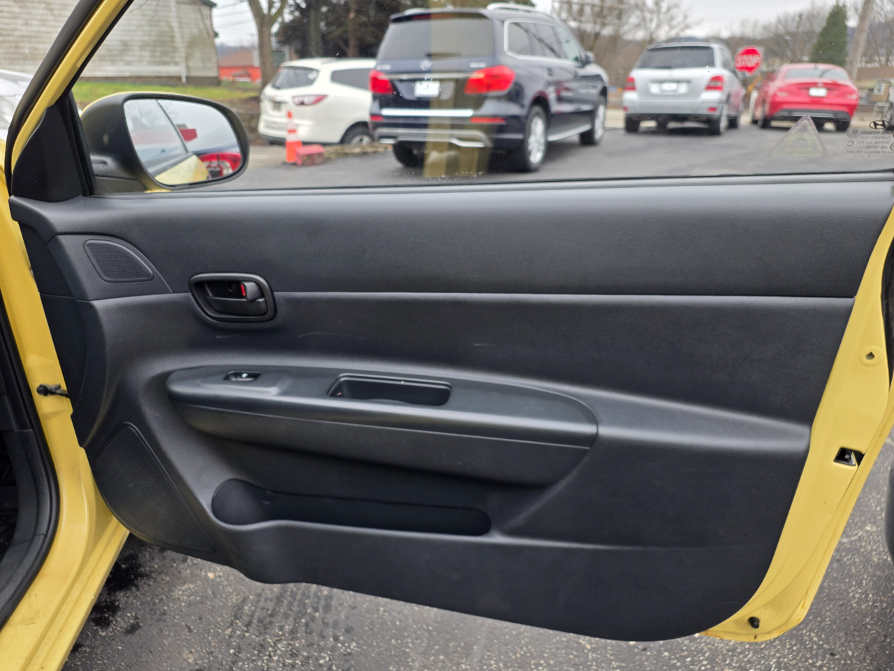 Hyundai Accent GS 3-Door 2010