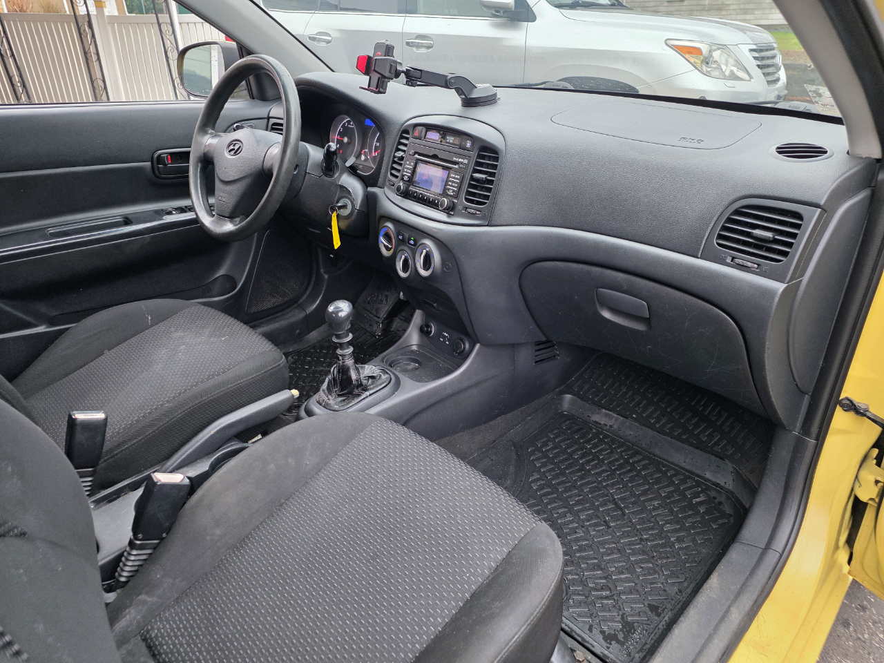 Hyundai Accent GS 3-Door 2010