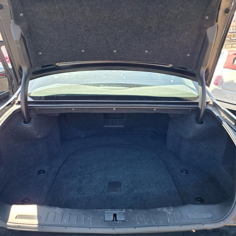 Cadillac DTS Luxury 2010