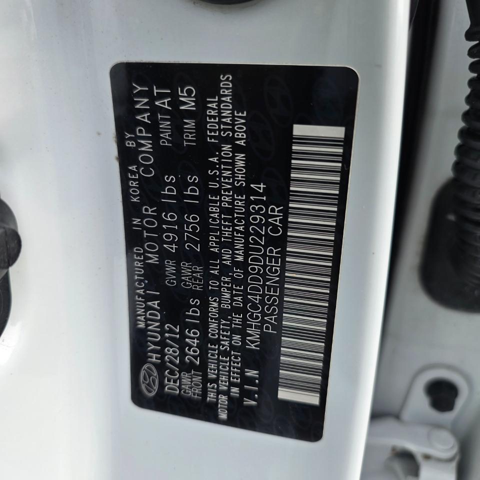 Hyundai Genesis 3.8L 2013