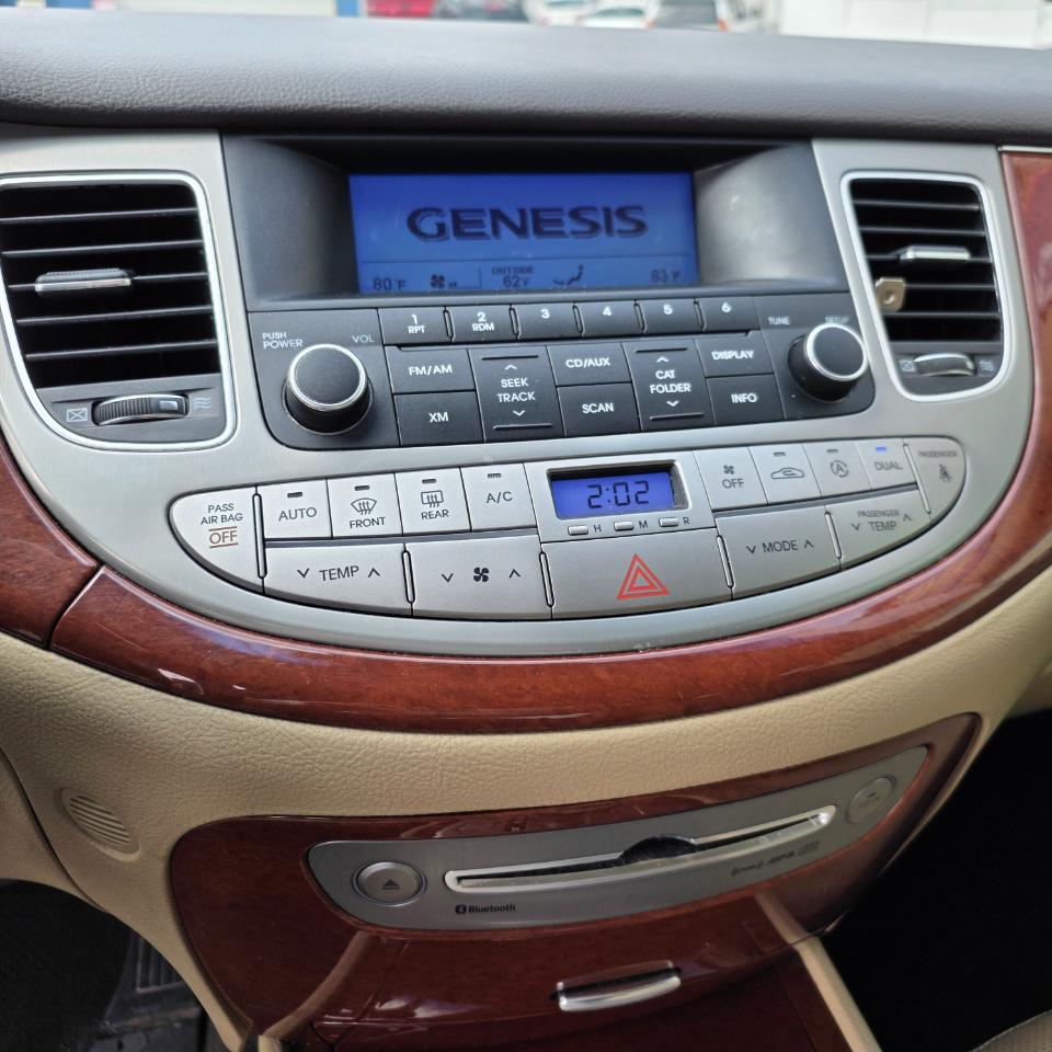 Hyundai Genesis 3.8L 2013