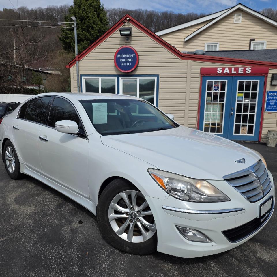 Hyundai Genesis 3.8L 2013
