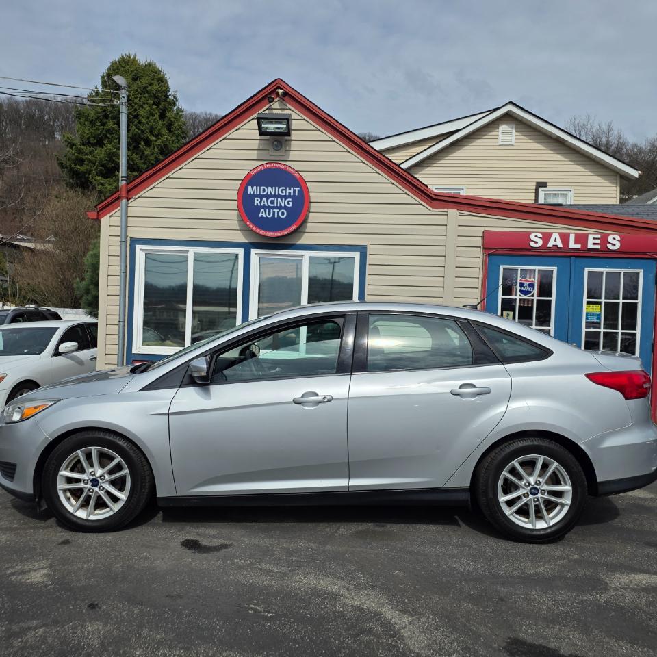 Ford Focus SE Sedan 2015