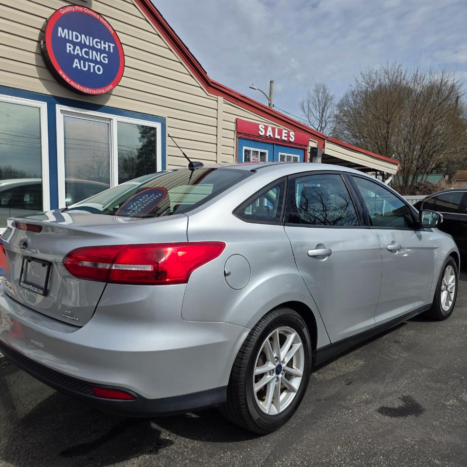 Ford Focus SE Sedan 2015