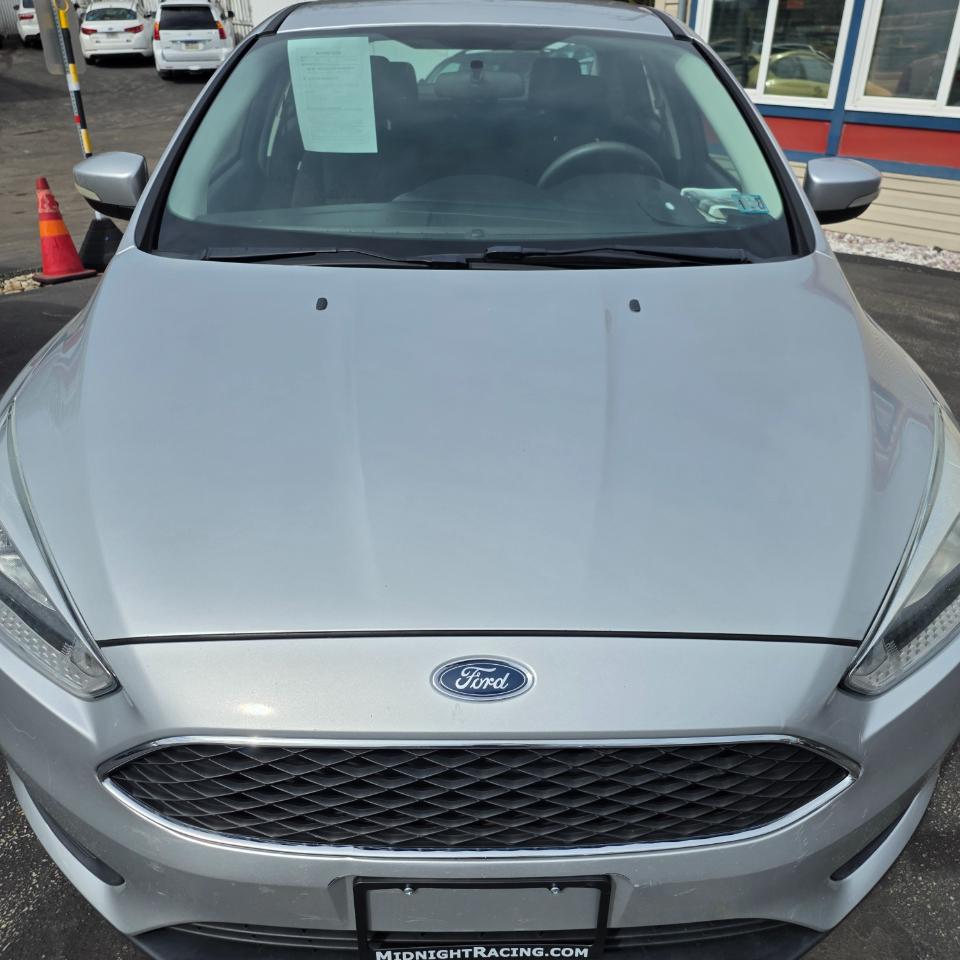 Ford Focus SE Sedan 2015