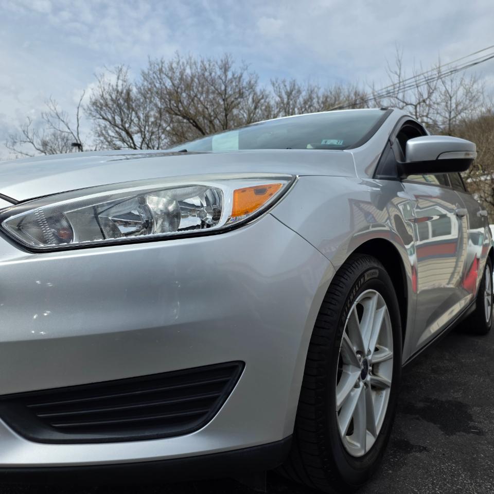 Ford Focus SE Sedan 2015