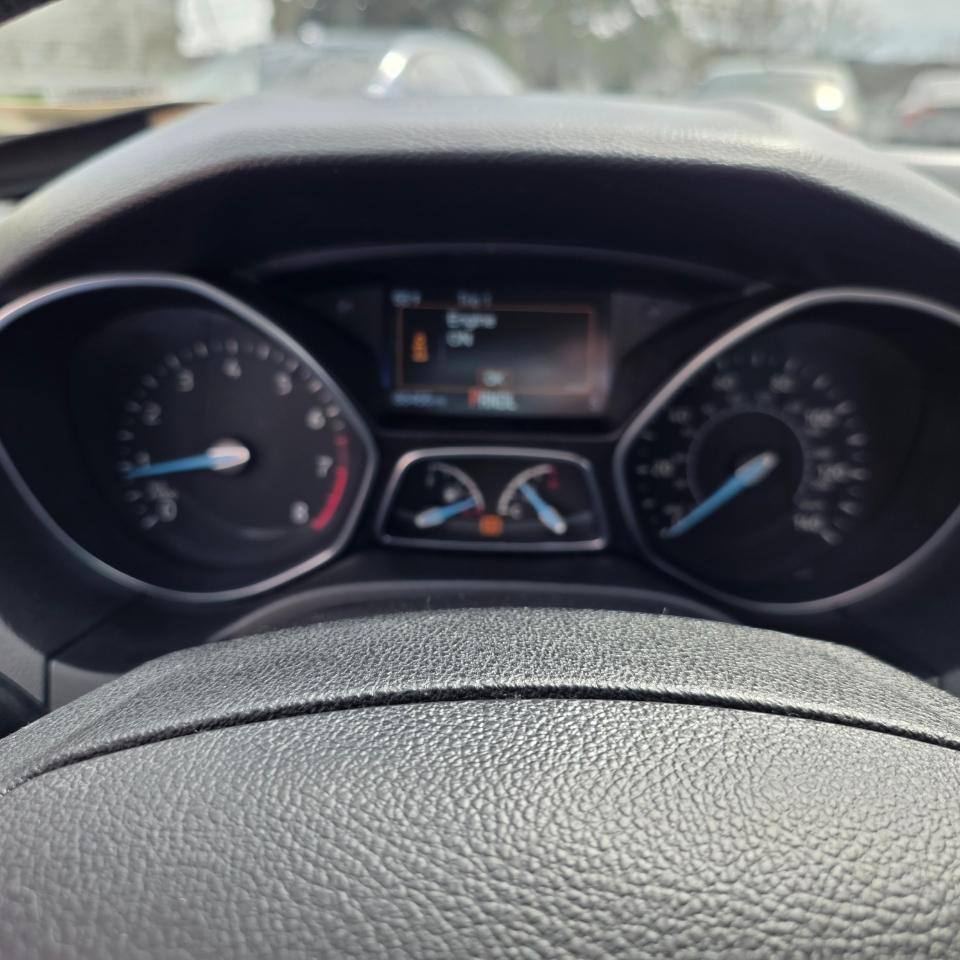 Ford Focus SE Sedan 2015