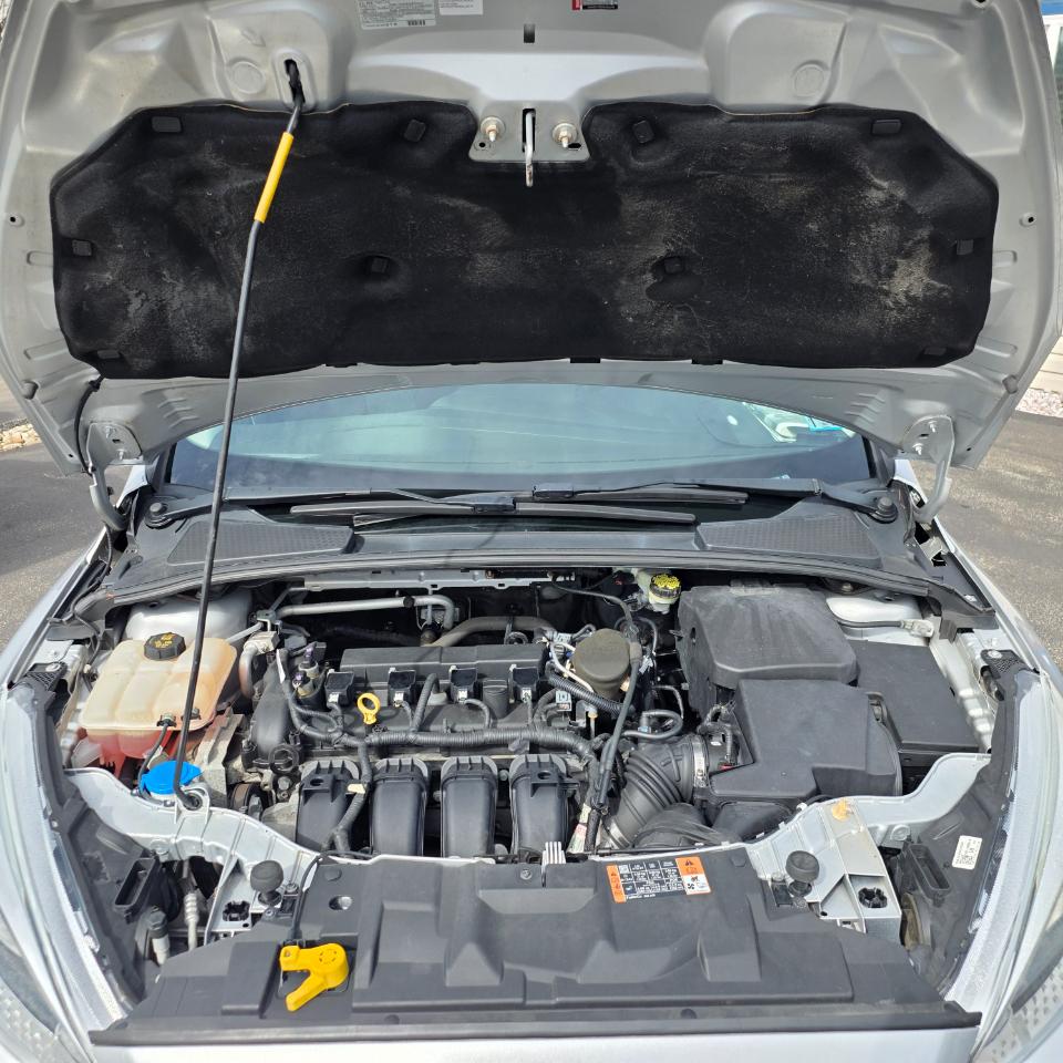 Ford Focus SE Sedan 2015