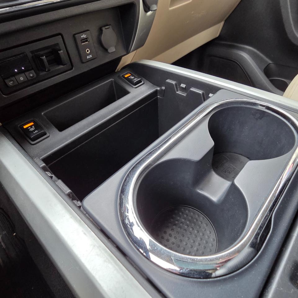 Nissan Titan XD SV 4WD Diesel 2017