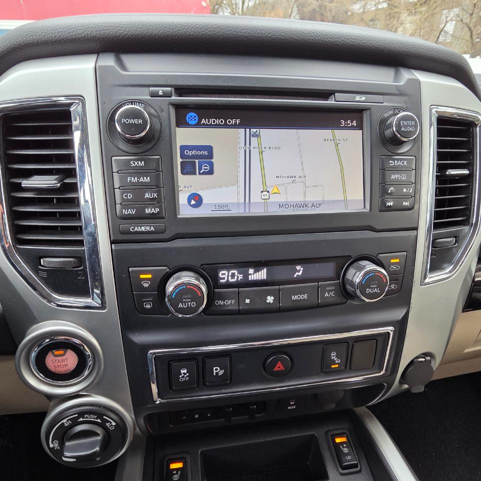 Nissan Titan XD SV 4WD Diesel 2017