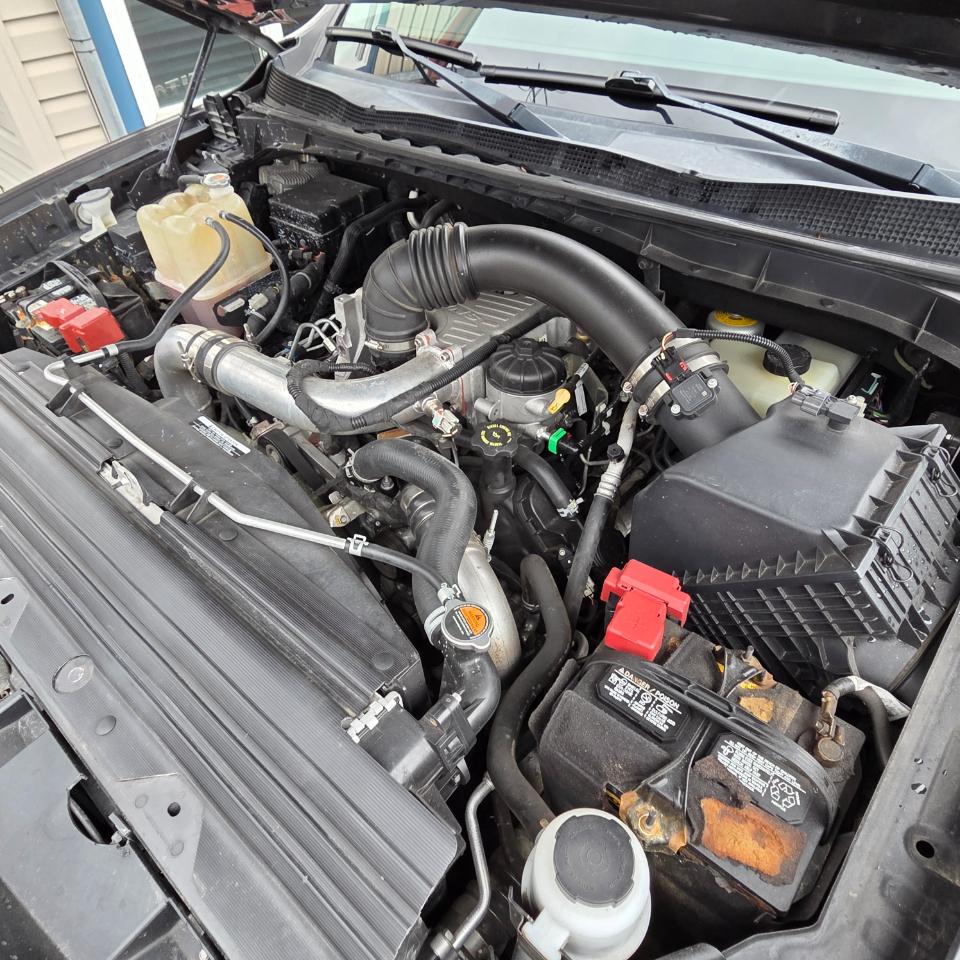 Nissan Titan XD SV 4WD Diesel 2017