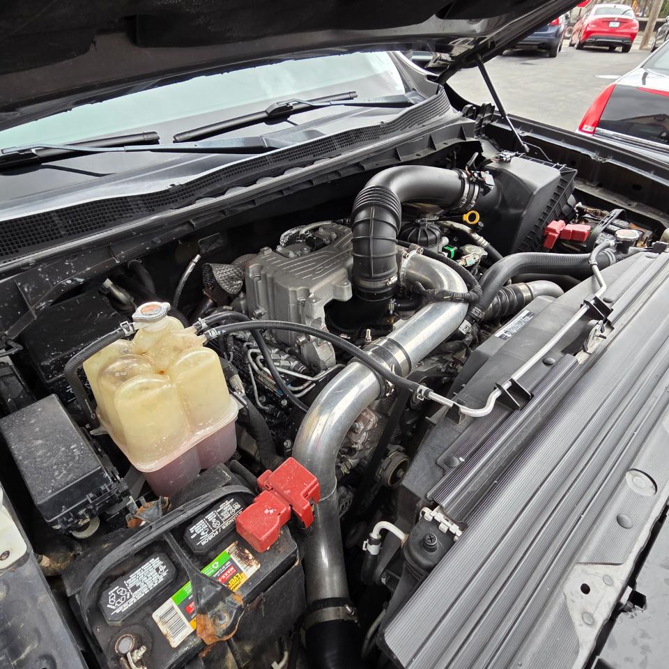 Nissan Titan XD SV 4WD Diesel 2017