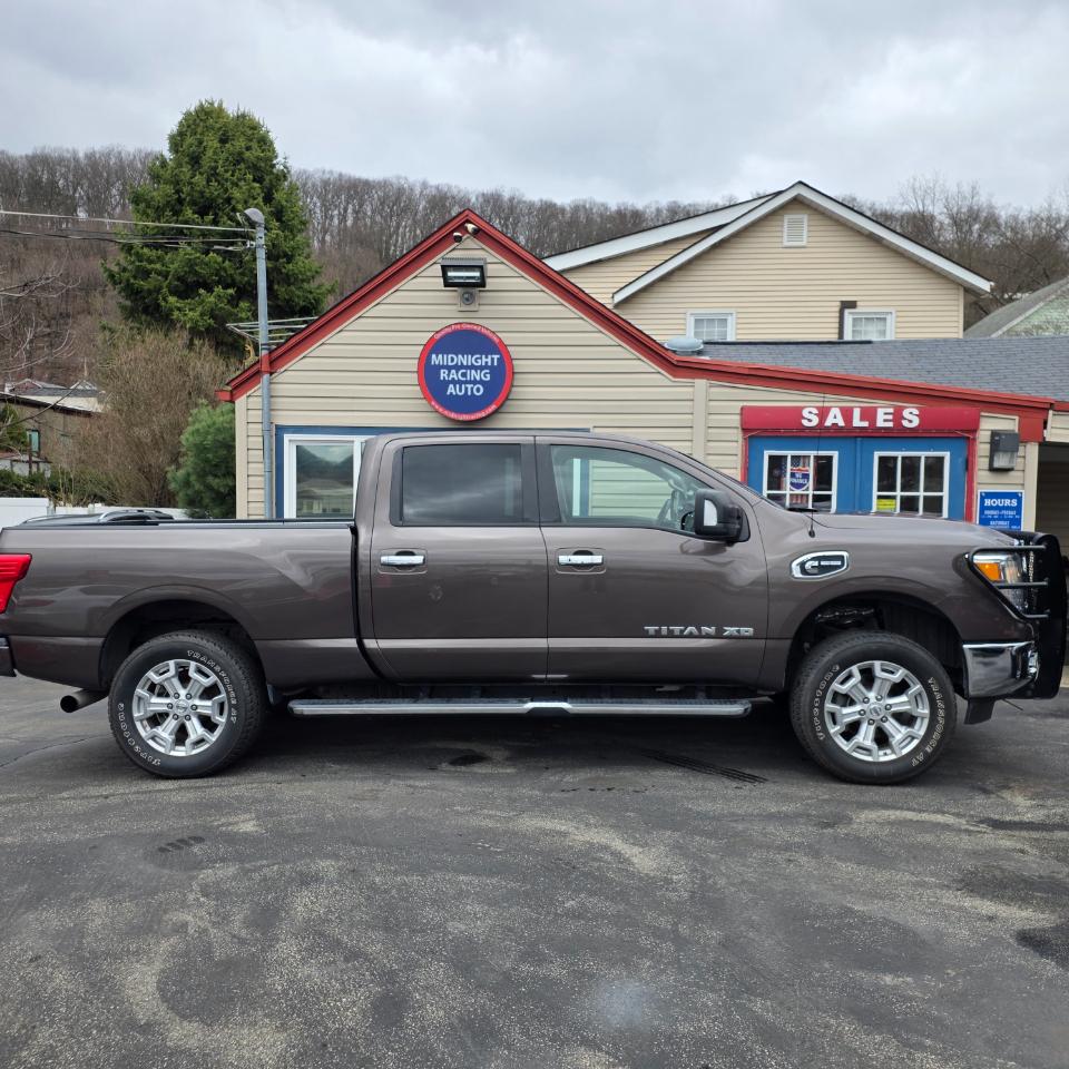 Nissan Titan XD SV 4WD Diesel 2017