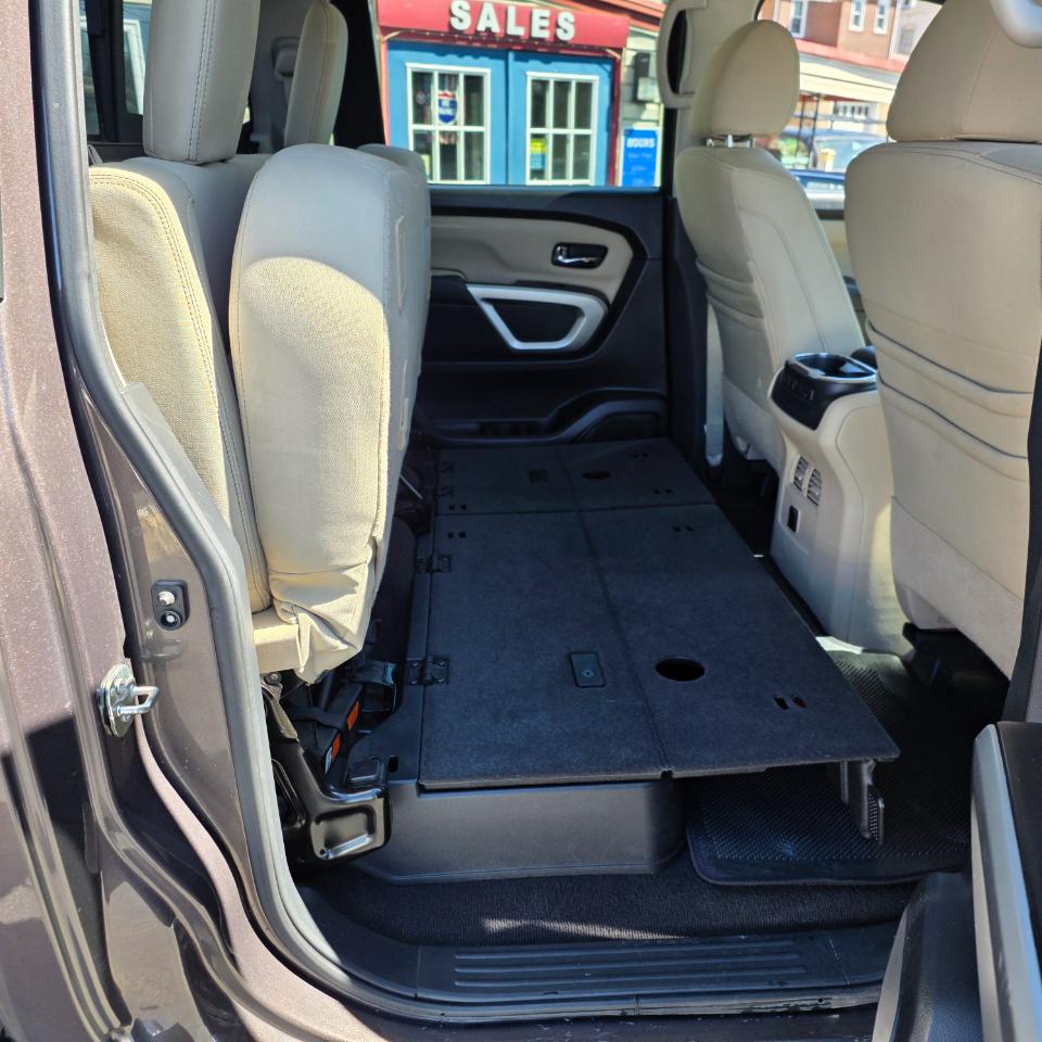 Nissan Titan XD SV 4WD Diesel 2017