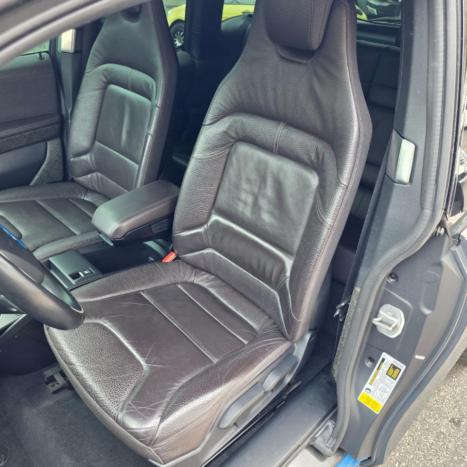 BMW i3 Base w/Range Extender 2015