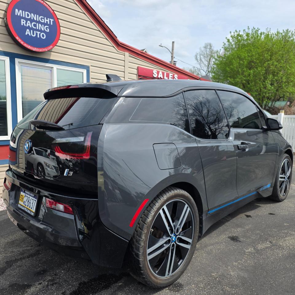 BMW i3 Base w/Range Extender 2015