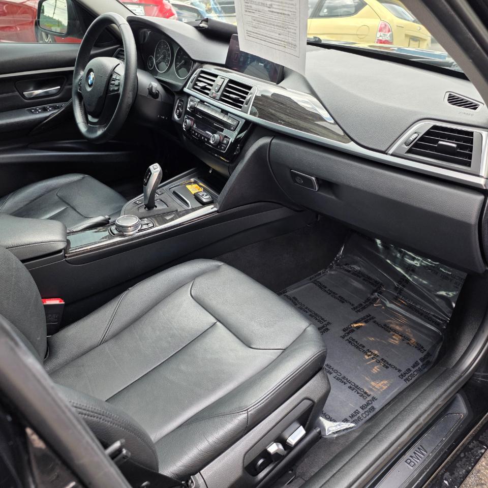 BMW 320i xDrive  2017
