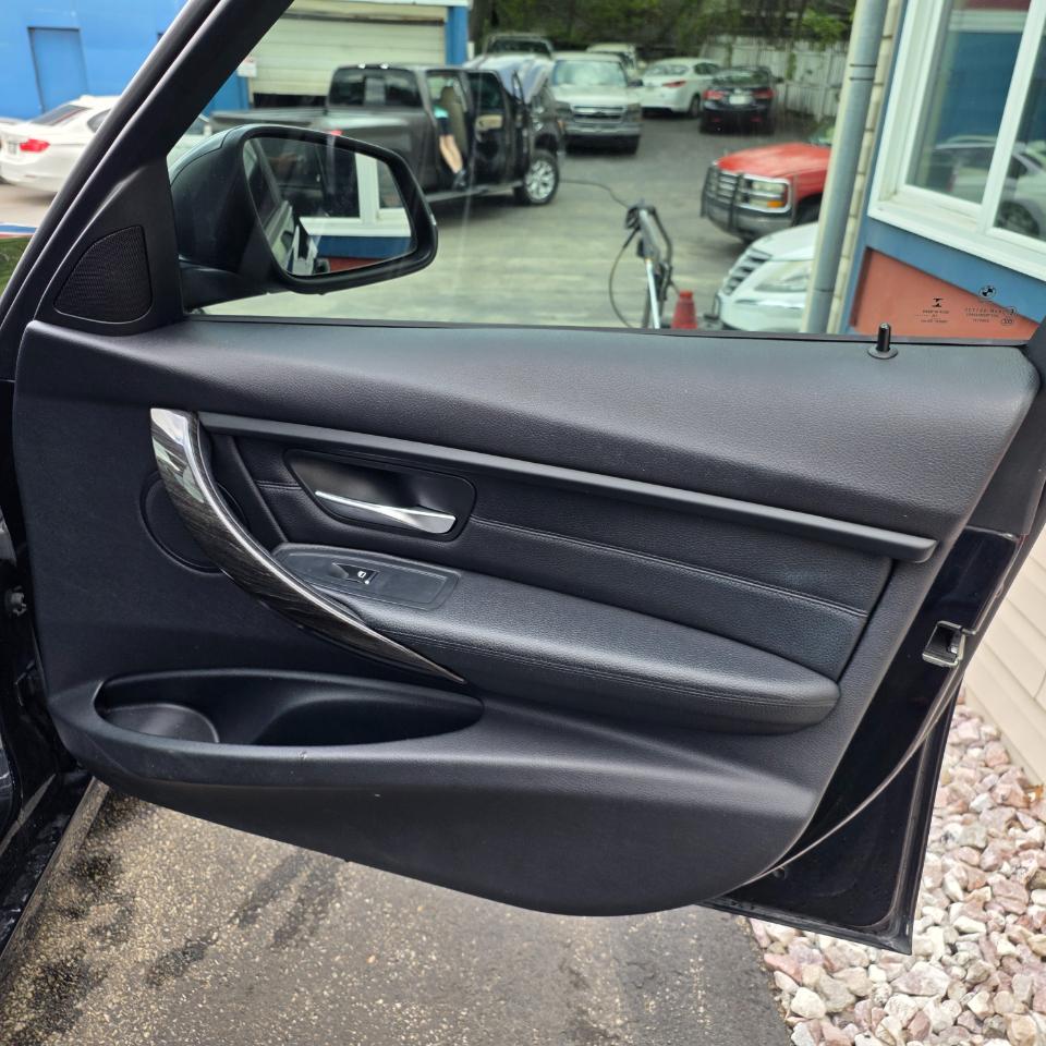 BMW 320i xDrive  2017