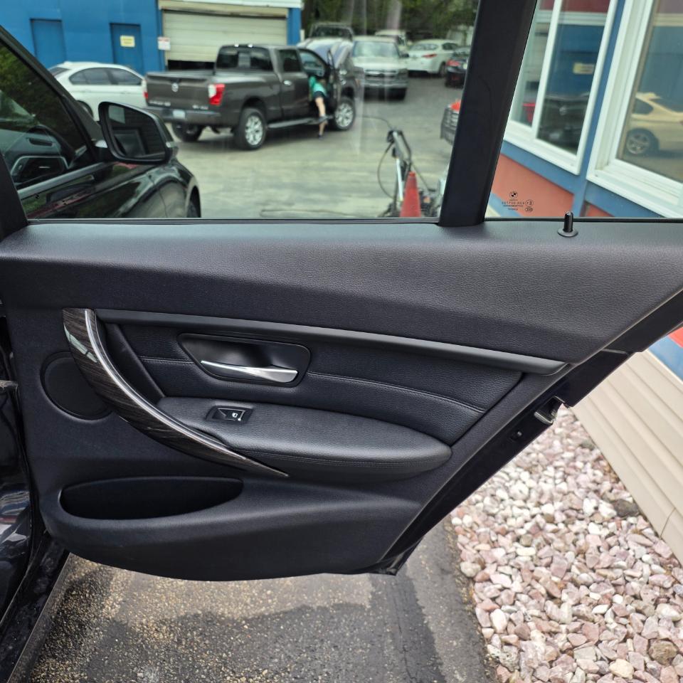 BMW 320i xDrive  2017