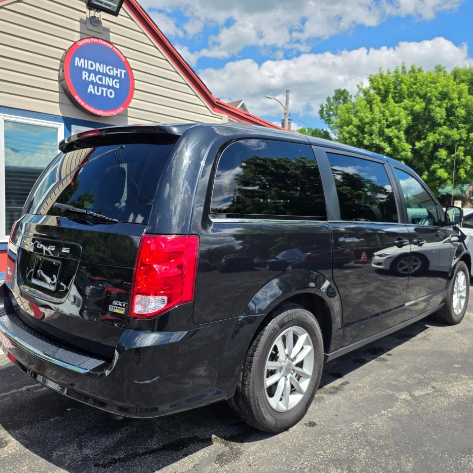 Dodge Grand Caravan SXT 2018