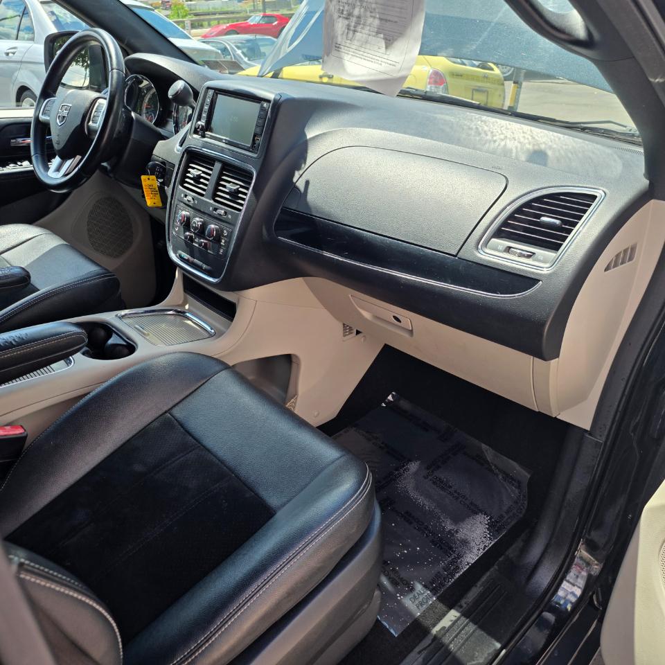 Dodge Grand Caravan SXT 2018