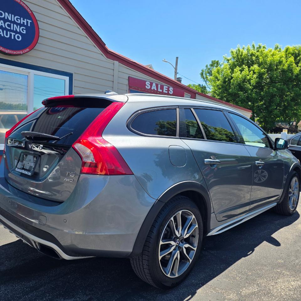Volvo V60 Cross Country T5 2016