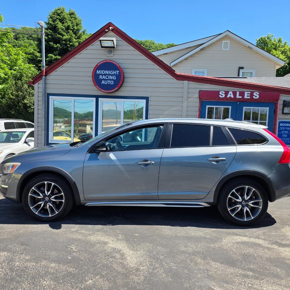 Volvo V60 Cross Country T5 2016