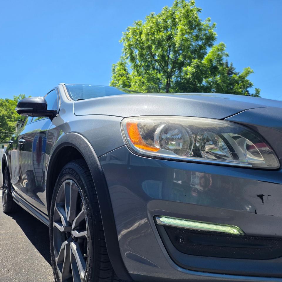 Volvo V60 Cross Country T5 2016