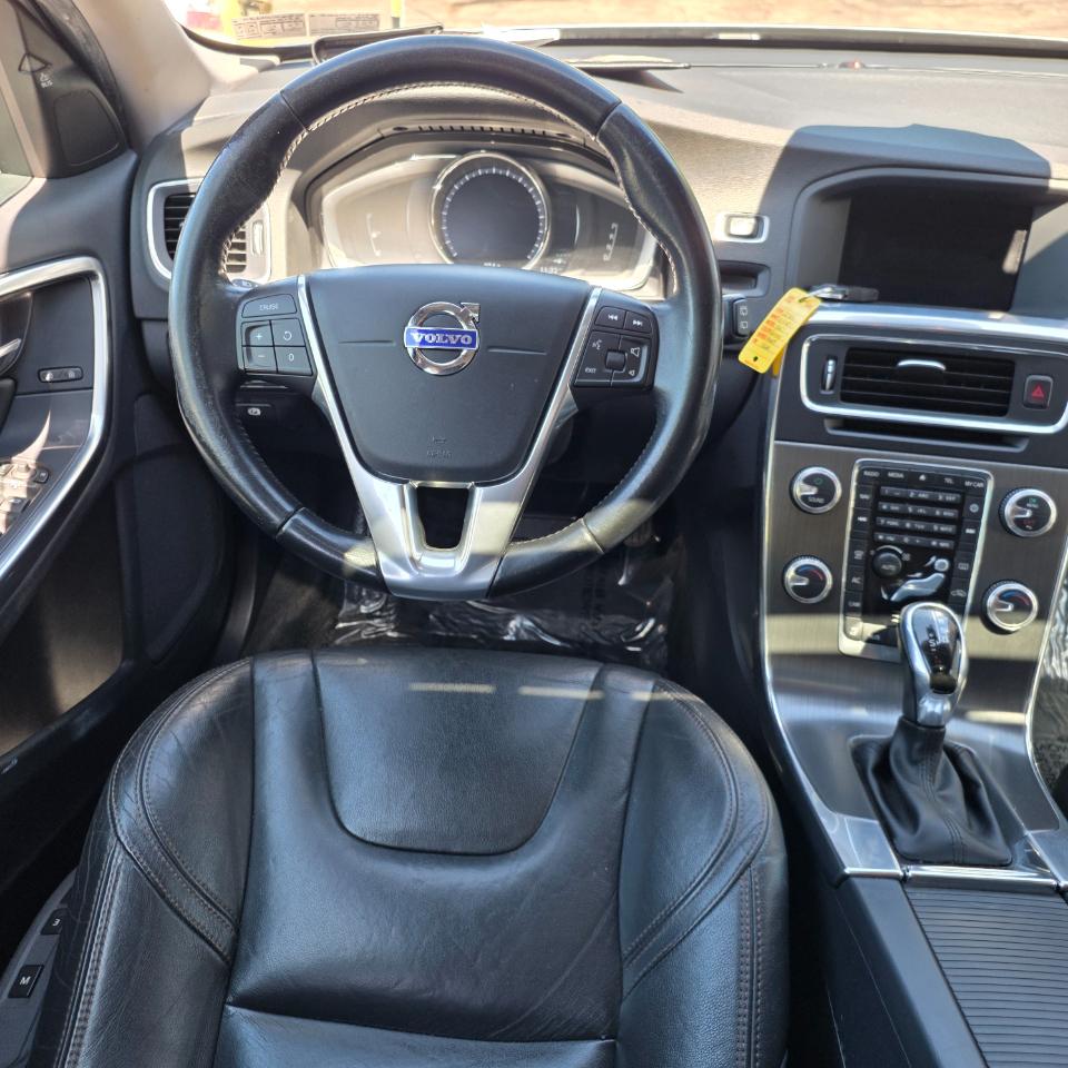 Volvo V60 Cross Country T5 2016