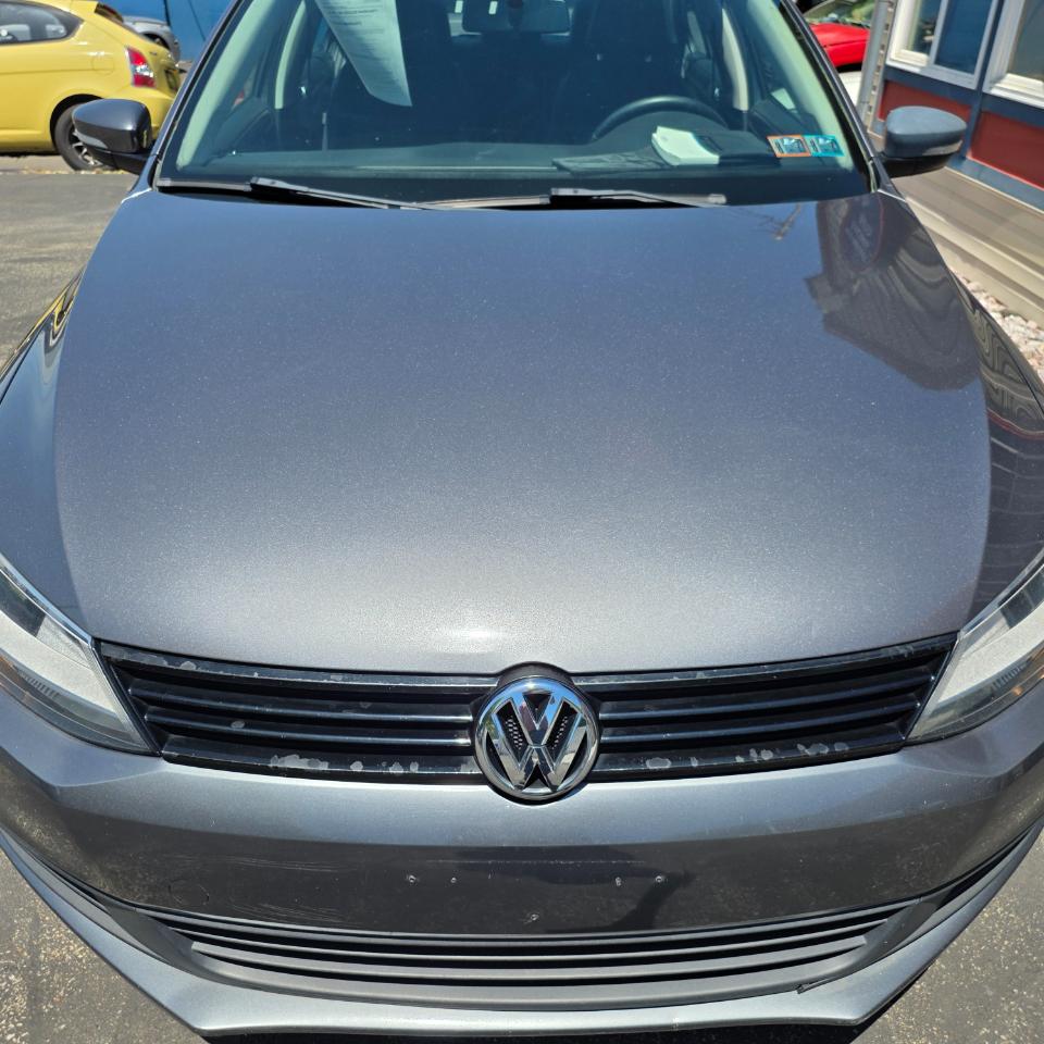 Volkswagen Jetta SE 2012