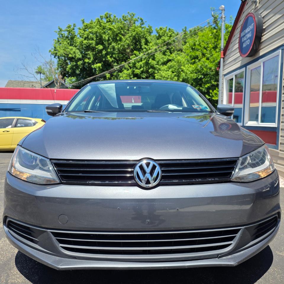 Volkswagen Jetta SE 2012