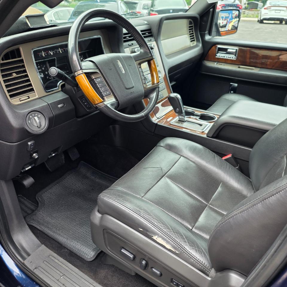 Lincoln Navigator 4WD Premium 2014