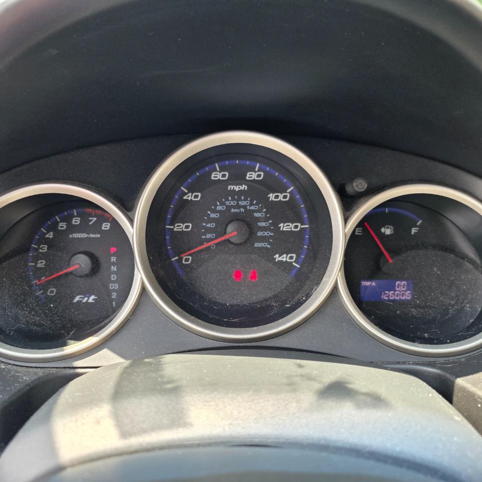 Honda Fit 5-Speed AT 2008